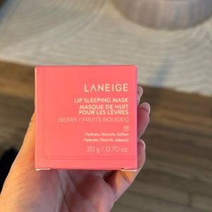 Laneige lip sleeping mask berry
